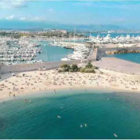 Beautiful 5 Bedroom With Direct Sea View Antibes