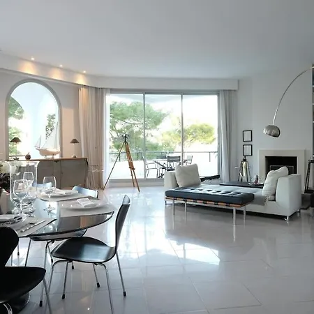 Villa Beautiful 5 Bedroom With Direct Sea View Antibes