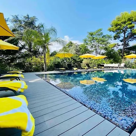 Villa Beautiful 5 Bedroom With Direct Sea View